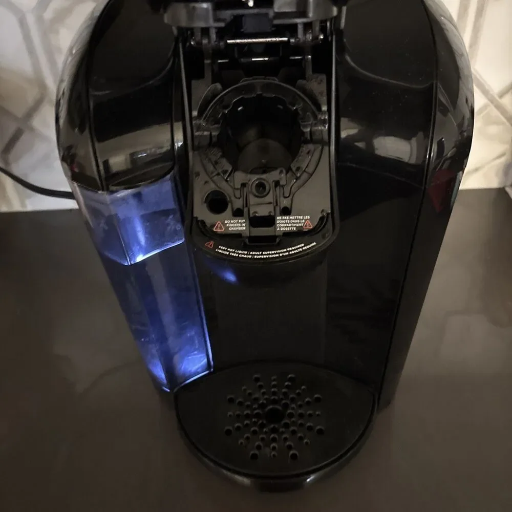 Keurig 2.0 Single Serve Coffee Maker Model K2.0-300 Black & Silver TESTED